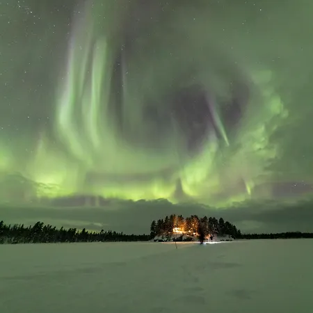 Private Island Vesi - The White Blue Wilderness * Inari