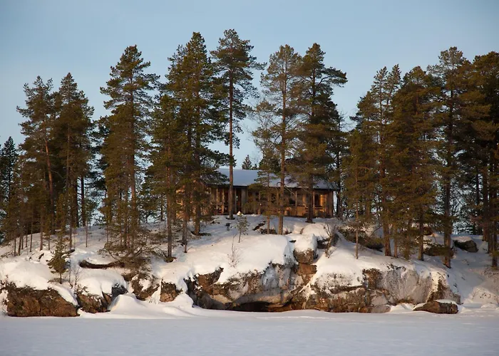 Vesi - The White Blue Wilderness 펜션 이나리